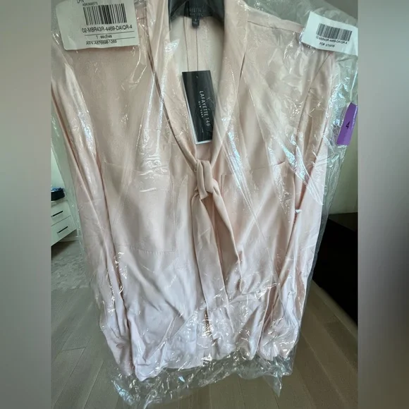 Layfayette blouse. Brand new with tags - Picture 1 of 2
